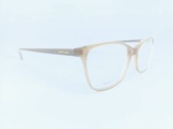 Alternative view of ATTITUDE 7106 C03