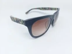 Alternative view of LACOSTE L806SA 001