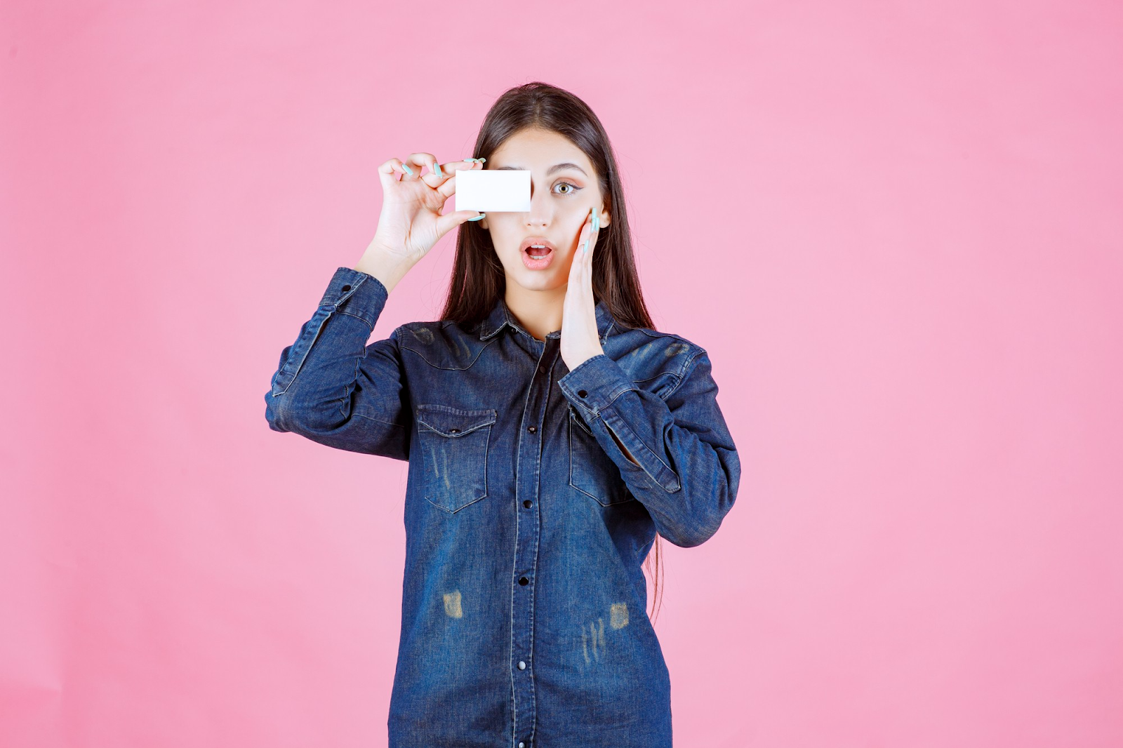 Pengaruh Durasi Pemakaian Softlens terhadap Mata Kering