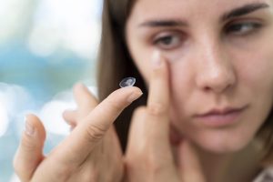 Hal yang Harus Dihindari Saat Menggunakan Softlens