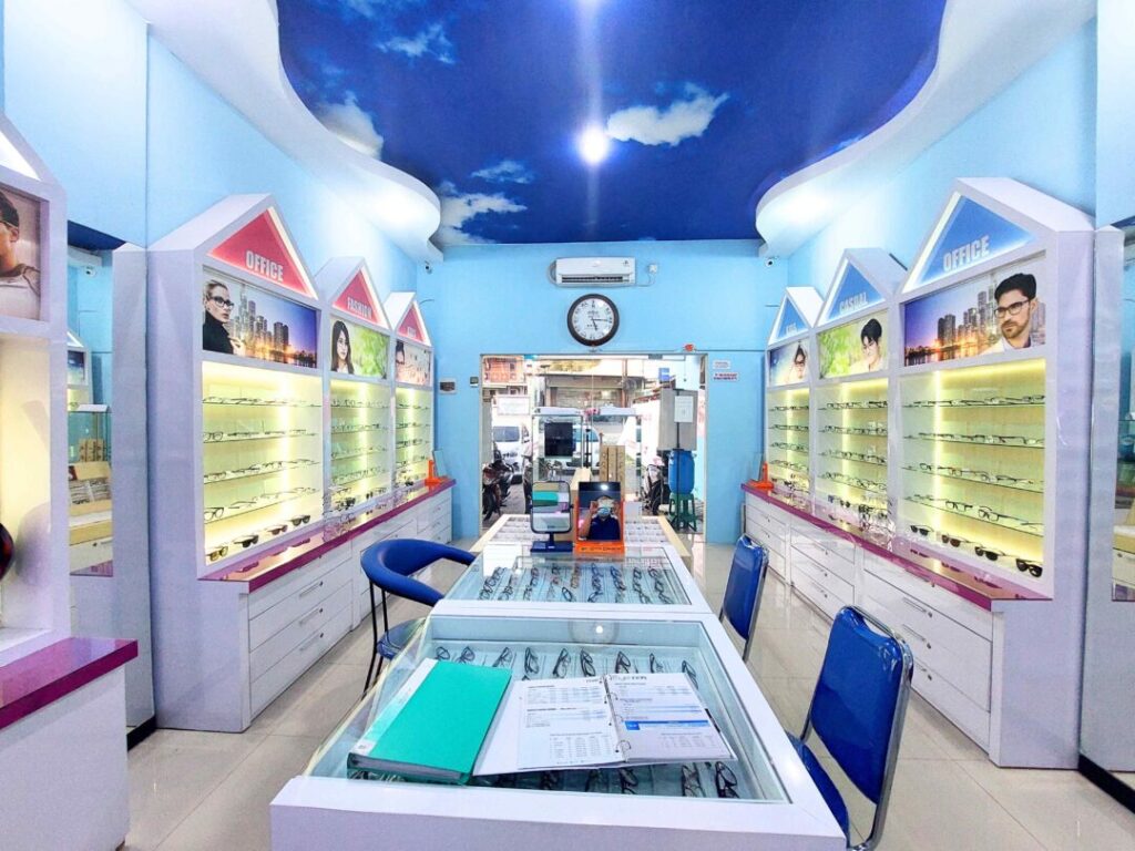 Optik cahaya truevue cabang lontar