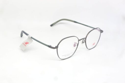 Frame Kacamata Branded New Balance NBO05342Z C02 Tampak serong kanan