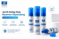 Pembersih Kacamata Premium Essilor 22ML tampak depan