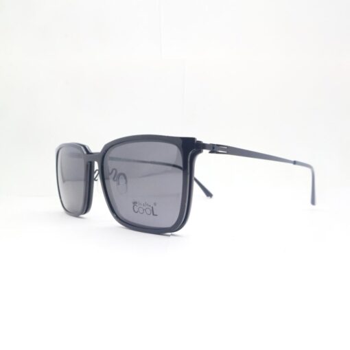 Frame Kacamata Clip On Mr & Mrs Cool BD.IP.H30684 C1 Tampak serong kiri dengan clip on