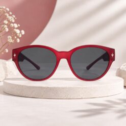 Kacamata Hitam Mr & Mrs Cool 519 Warna Merah Maroon Cover