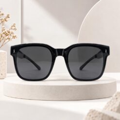 Kacamata Hitam Mr & Mrs Cool 596 Warna Hitam Cover