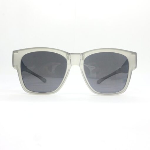 Kacamata Hitam Mr & Mrs Cool 897 Warna Grey Tampak Depan