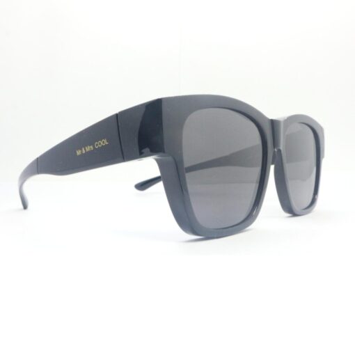 Kacamata Hitam Mr & Mrs Cool 897 Warna Hitam Tampak serong kanan