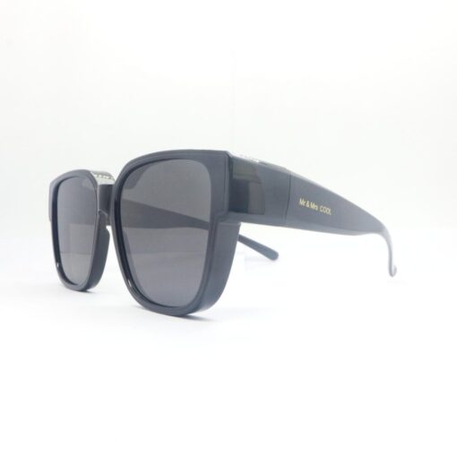 Kacamata Hitam Mr & Mrs Cool 898 Warna Hitam Tampak serong kiri